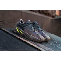 Adidas Yeezy 700 Brown