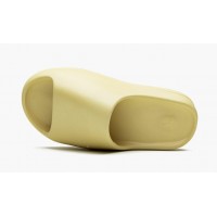 Шлепки Adidas Yeezy Slide бежевые