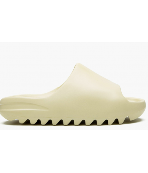 Шлепки Adidas Yeezy Slide белые