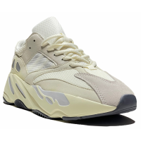 Adidas Yeezy Boost 700 Beage